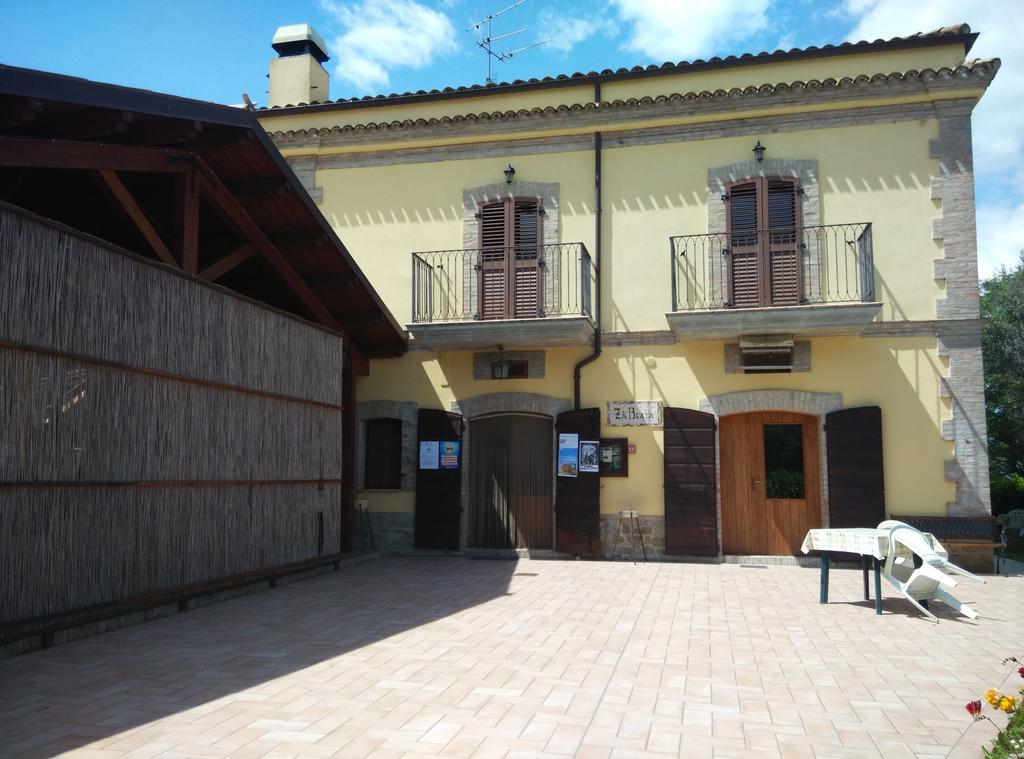 Bed and Breakfast Agriturismo Za Beata Penna Sant'Andrea Exterior foto